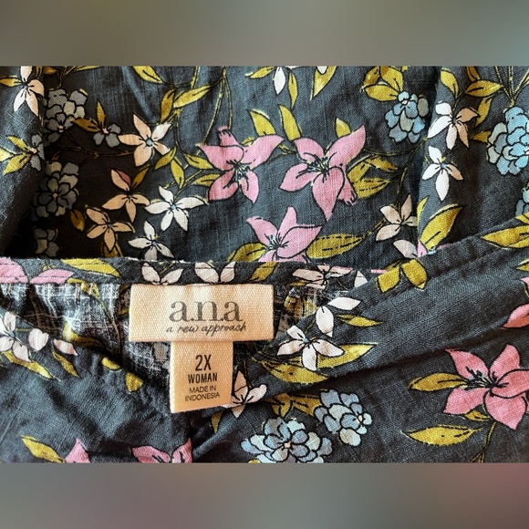 A.N.A. A New Approach Lilith Blouse in Black Floral Print Plus Size Size 2X NWT - Picture 7 of 8